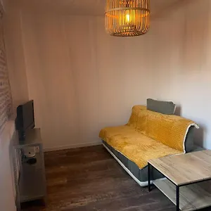  Appartement T2 - 1er Etage